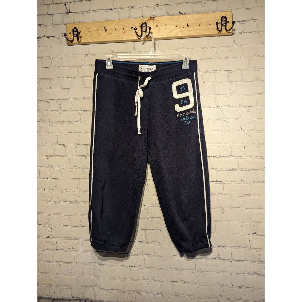 Aeropostale Capri sweatpants size large